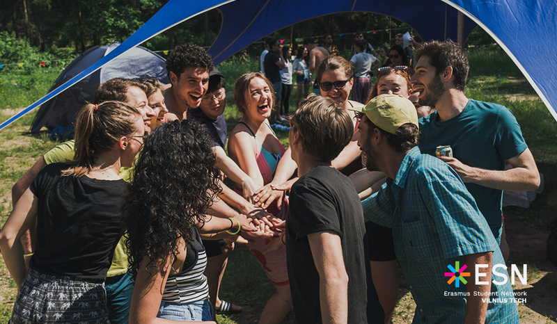 Tapk mentoriumi tarptautiniams studentams ir iš naujo pažvelk į universitetą